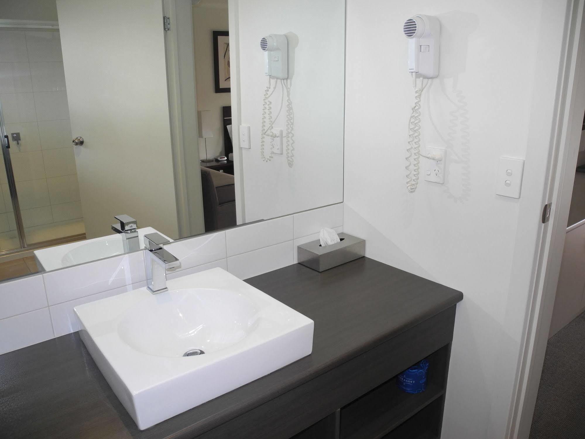 Elm Tree Motel Warrnambool Eksteriør billede