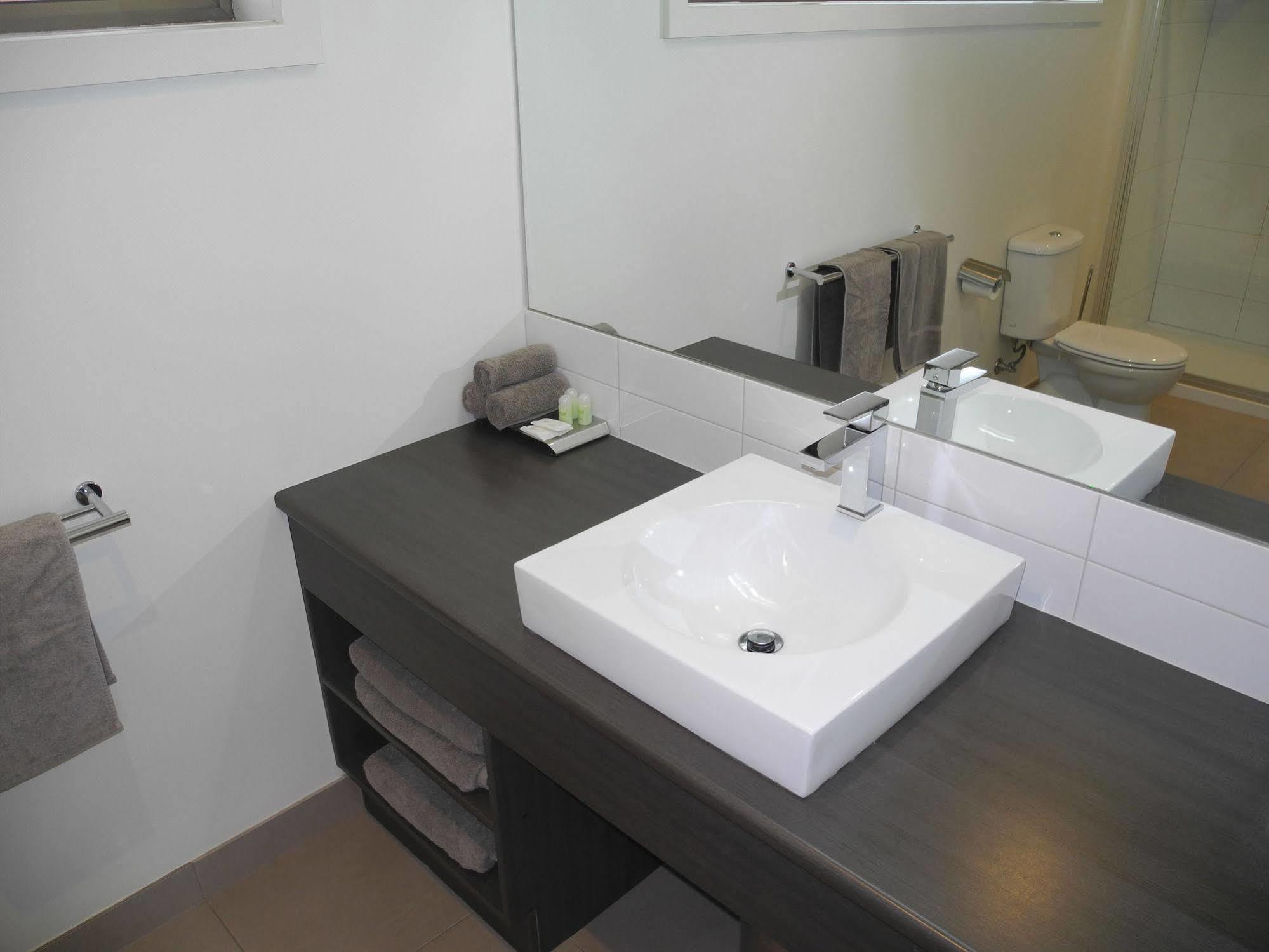 Elm Tree Motel Warrnambool Eksteriør billede
